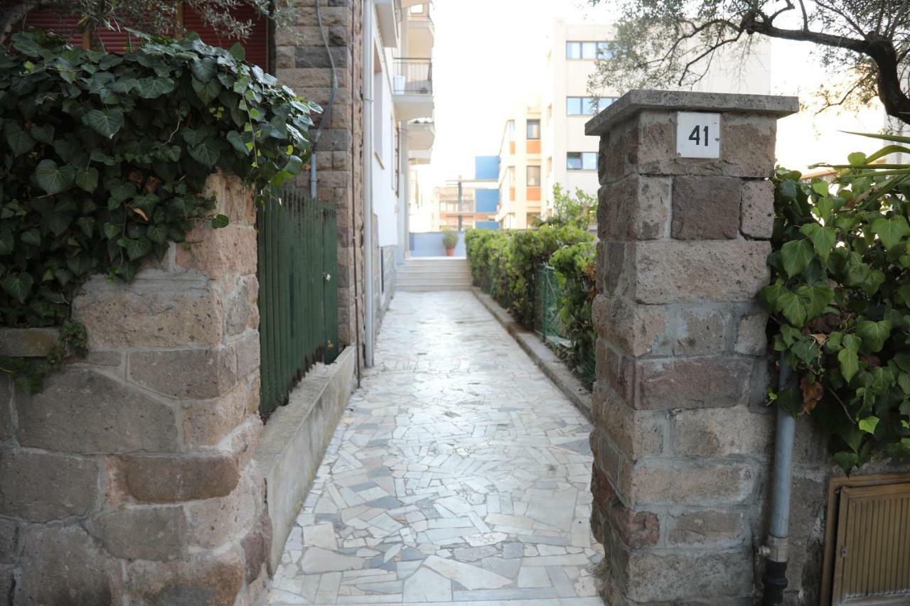 Hotel Viale Italia 41: I Migliori Anni Sassari Exterior foto